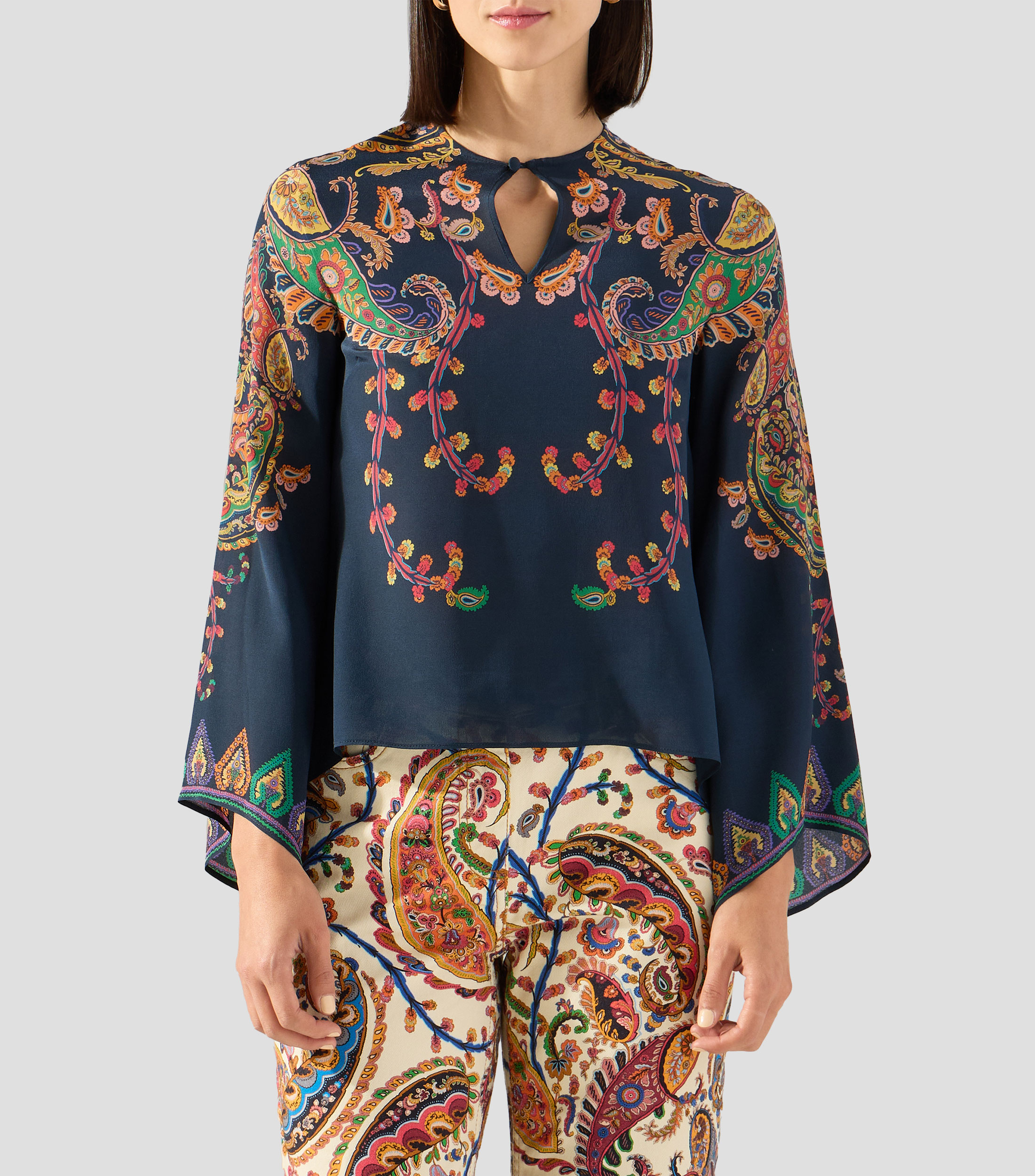 Blusa estampada manga larga Mujer